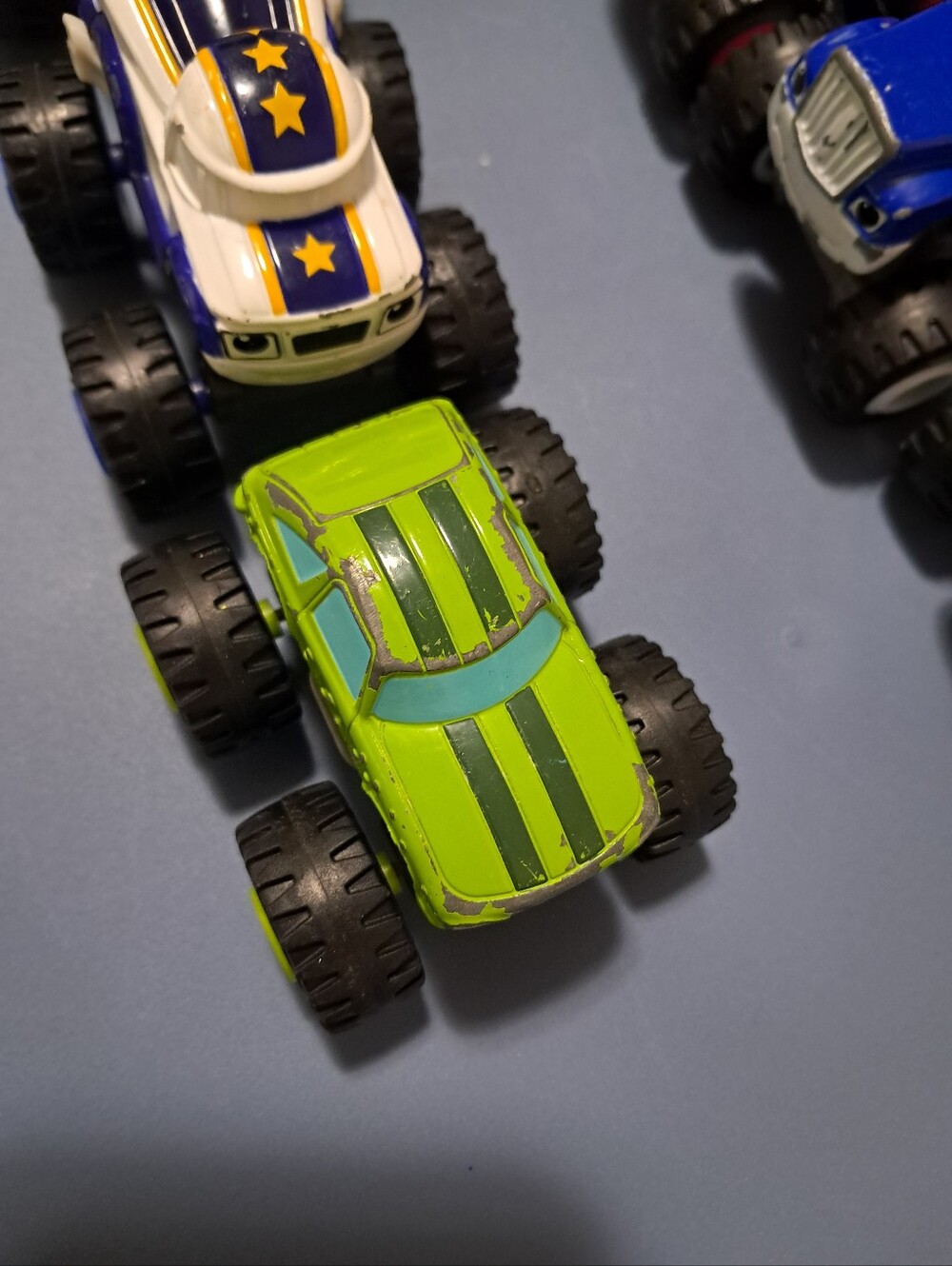 Blaze And The Monster Machines Diecast Racer T Monster Truck Toy Set 6. 2014 - Picture 3 of 9